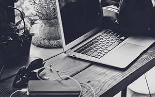 8个USDT到底值多少人民币？附汇率换算方法与购买途径